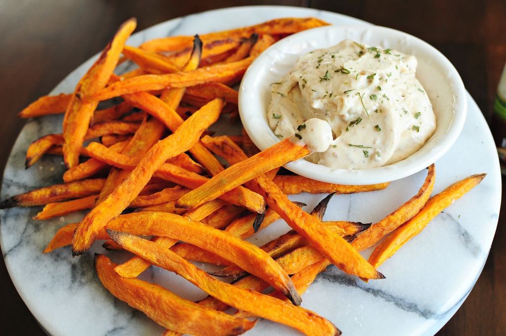 Baked Sweet Potato Fries with Smoked Bacon Ranch Dip