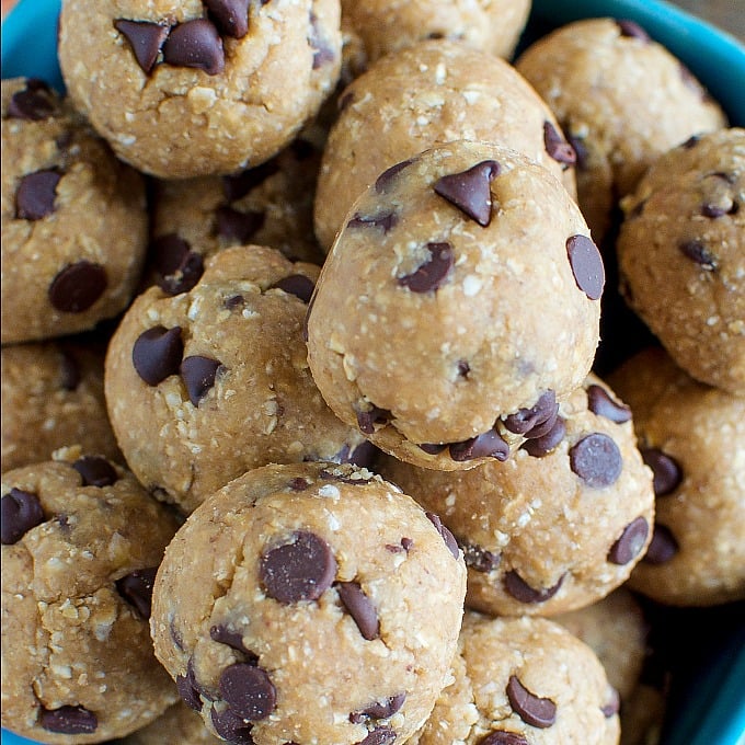 Banana Chocolate Chip Energy Bites - Back For Seconds