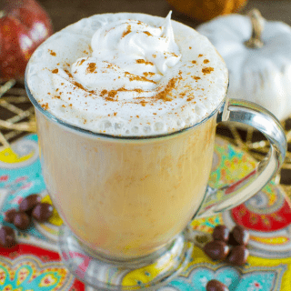 Easy Homemade Pumpkin Spice Latte #pumpkin #coffee #pumpkinspice #homemadepumpkinspicelatte