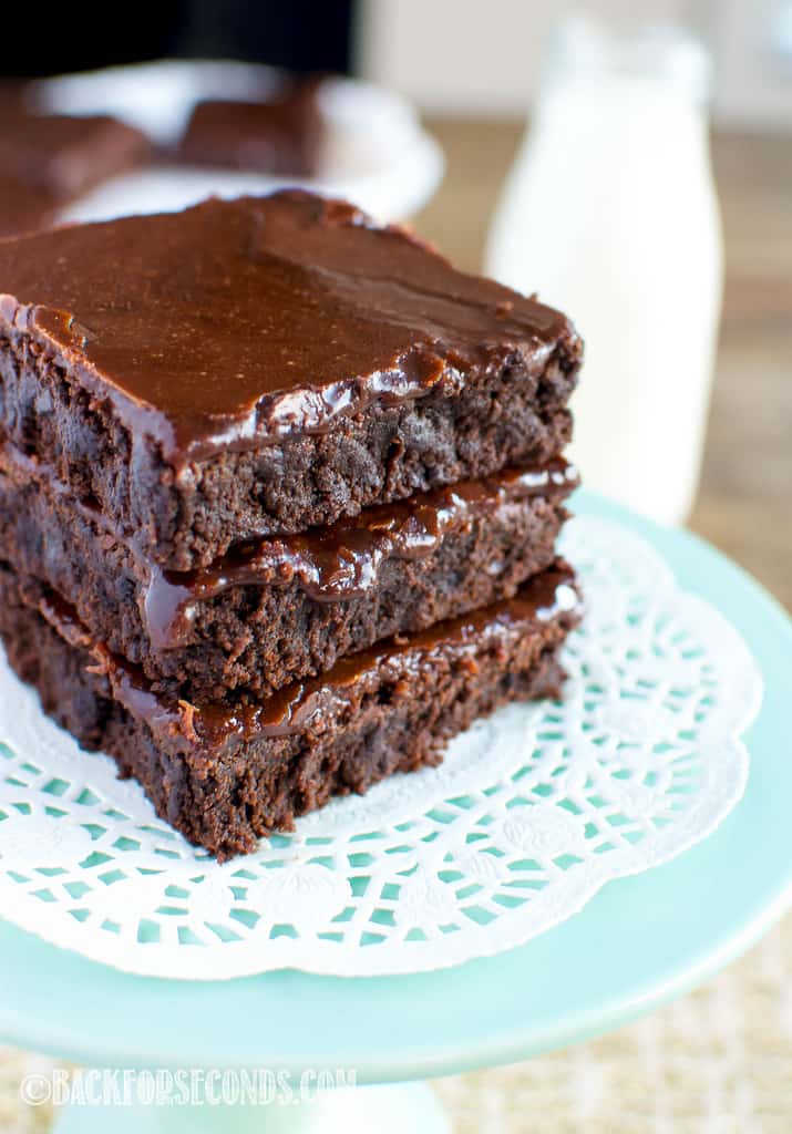 Old Fashioned Lunch Lady Brownies Recipe - Back for Seconds