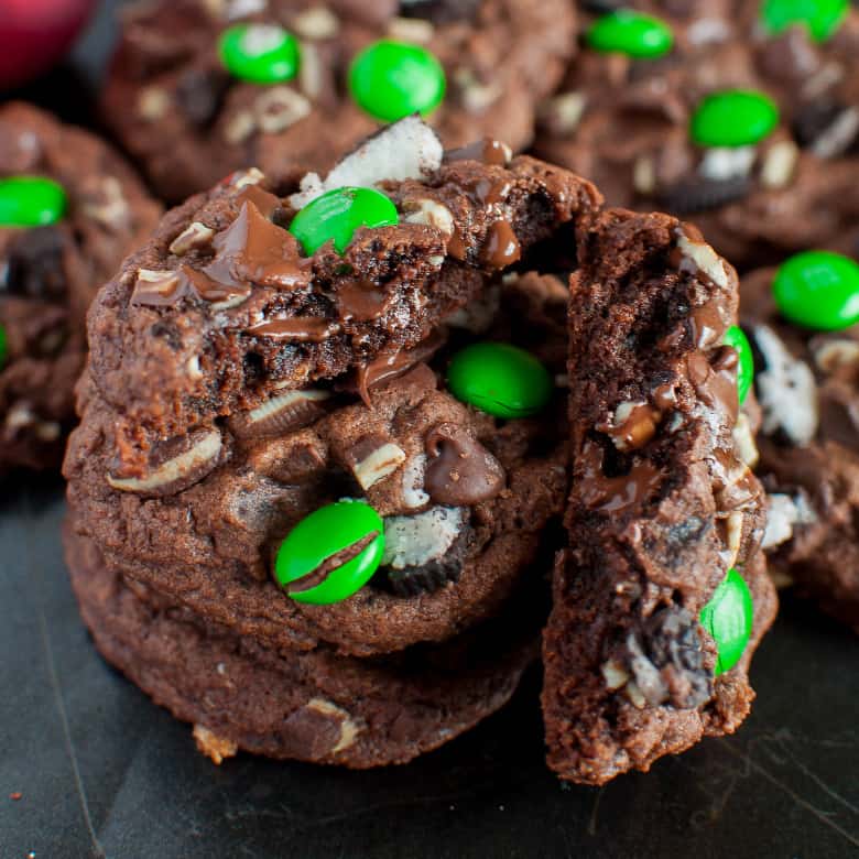 Cookies and Cream Brownie Cookies - Back for Seconds